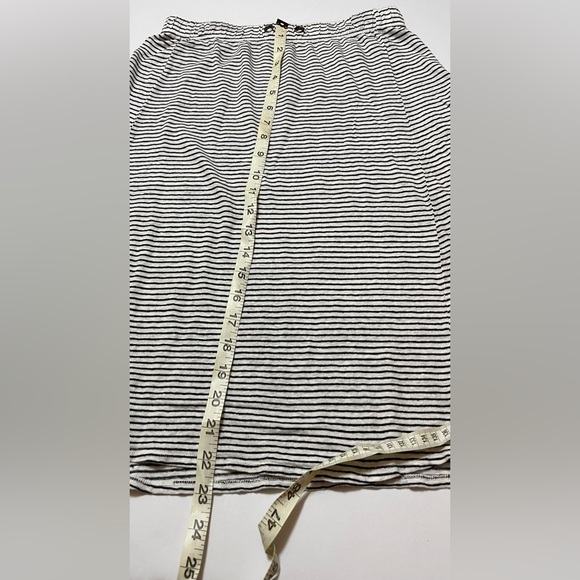 Eileen Fisher EUC Midi Stripe Linen Skirt - Picture 5 of 5